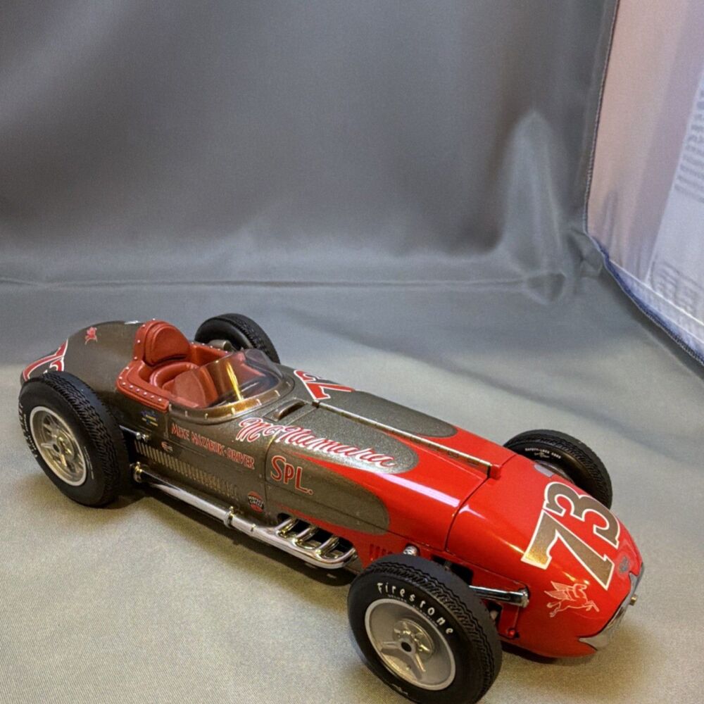 Carousel 1 1:18 1954 Indy 500 Kurtis Kraft Roadster #73 Mike Nazaruk - Ltd #0309